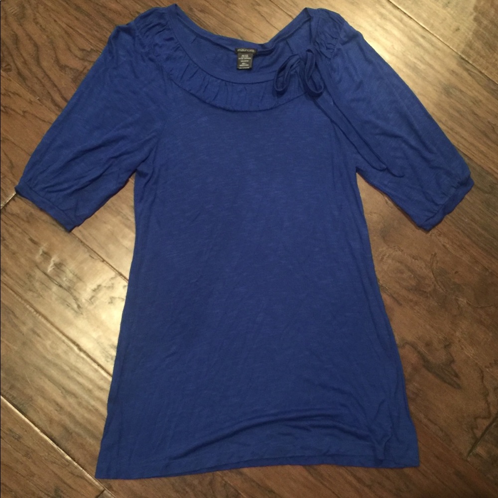 Woman’s dress shirt